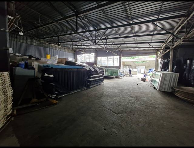 3,029M² WAREHOUSE TO LET IN CITY & SUBURBAN